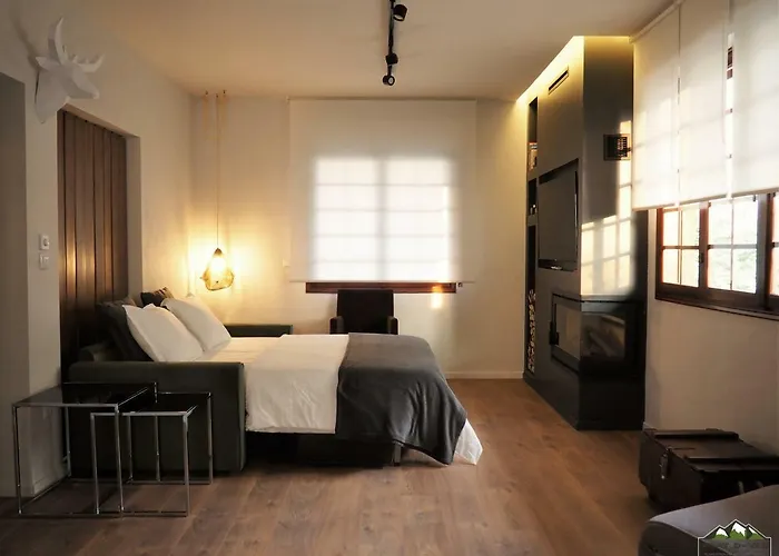 D-val Luxurious Apartament Ángistron